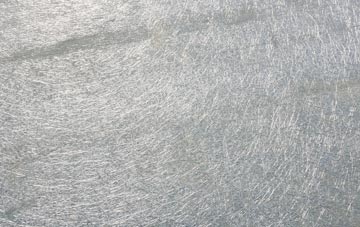 Worgret laminate fibreglass or shingles?